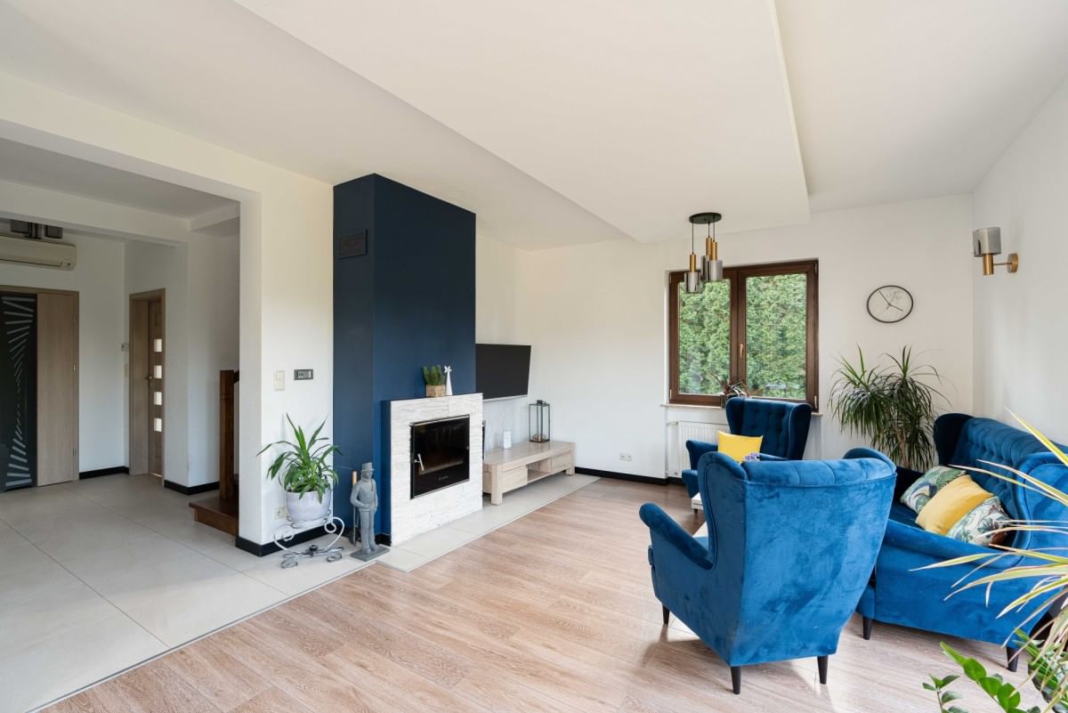 Dom 5 pokojowe na Sprzedaż