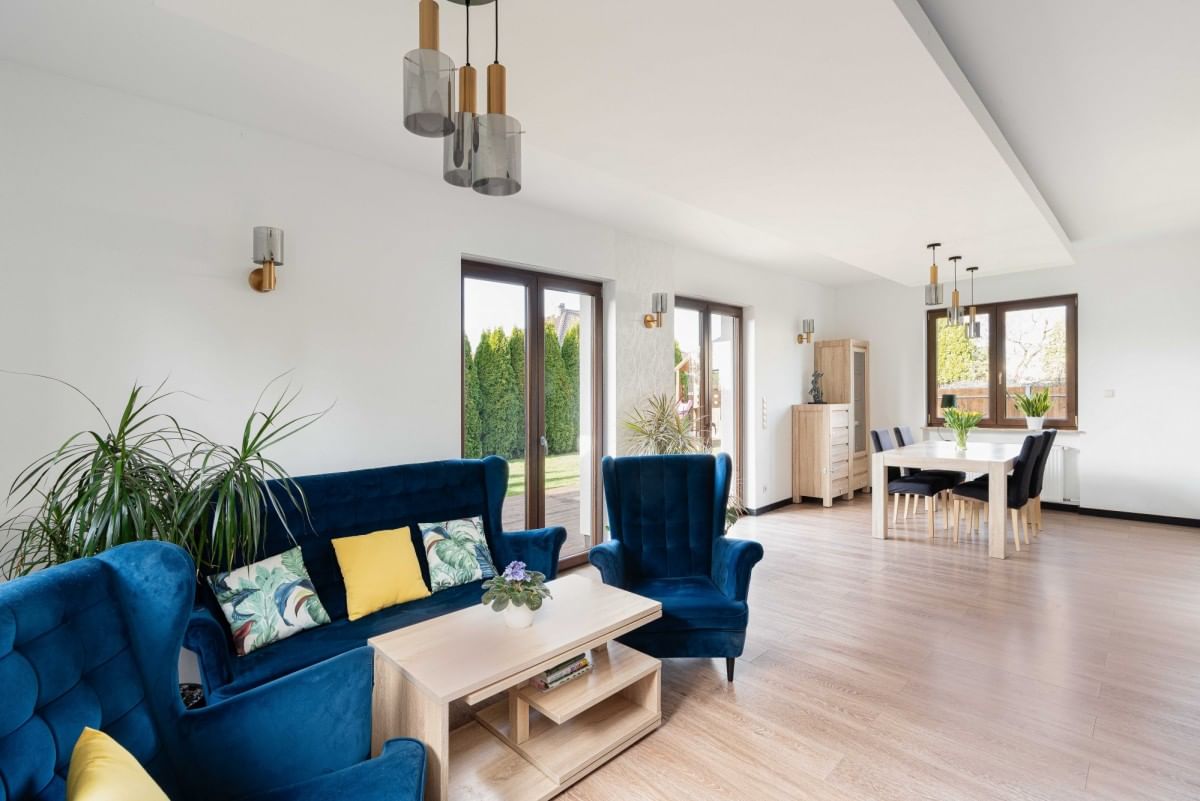 Dom 5 pokojowe na Sprzedaż