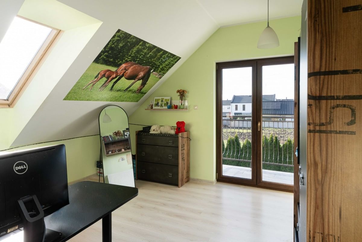 Dom 5 pokojowe na Sprzedaż