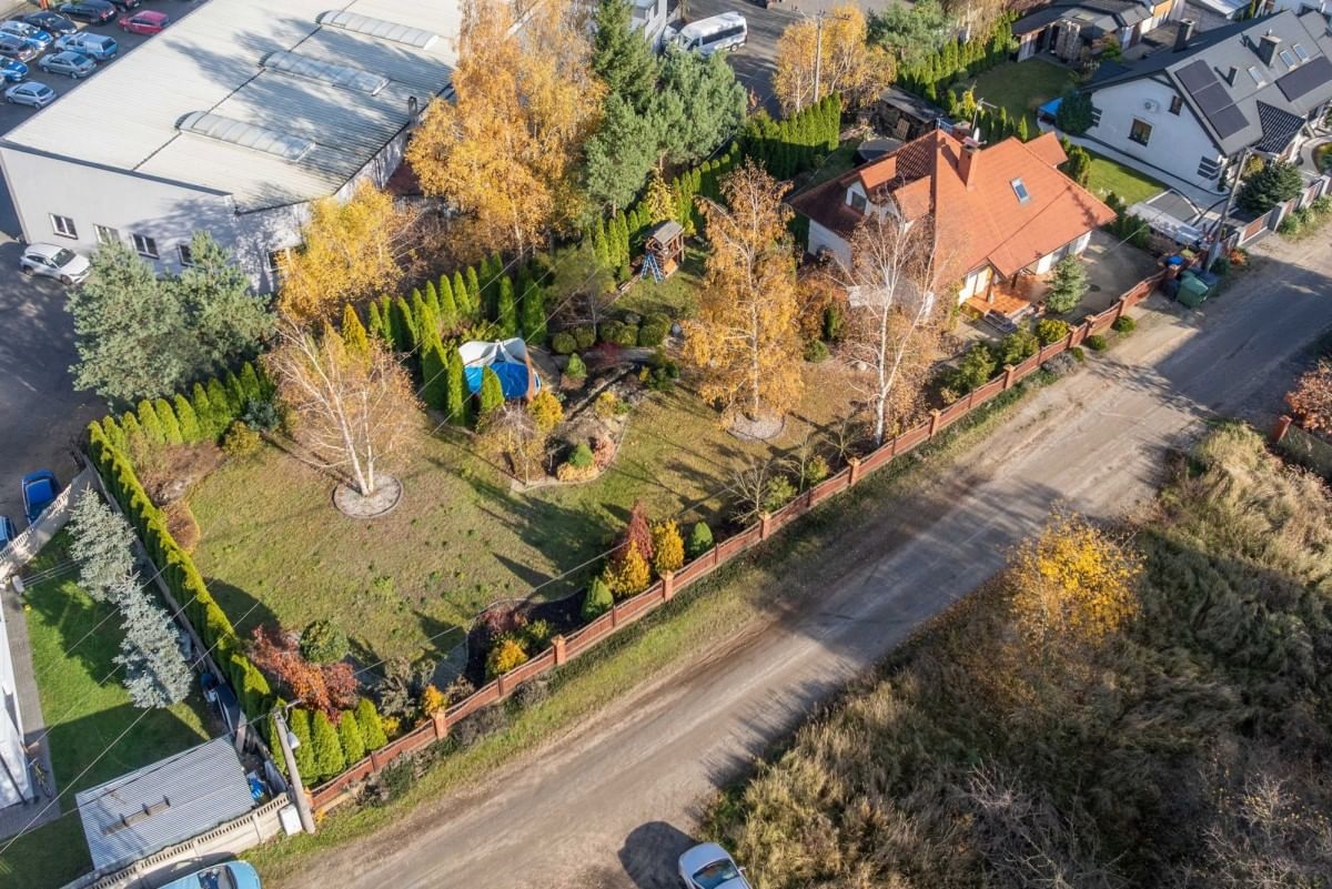 Dom 4 pokojowe na Sprzedaż