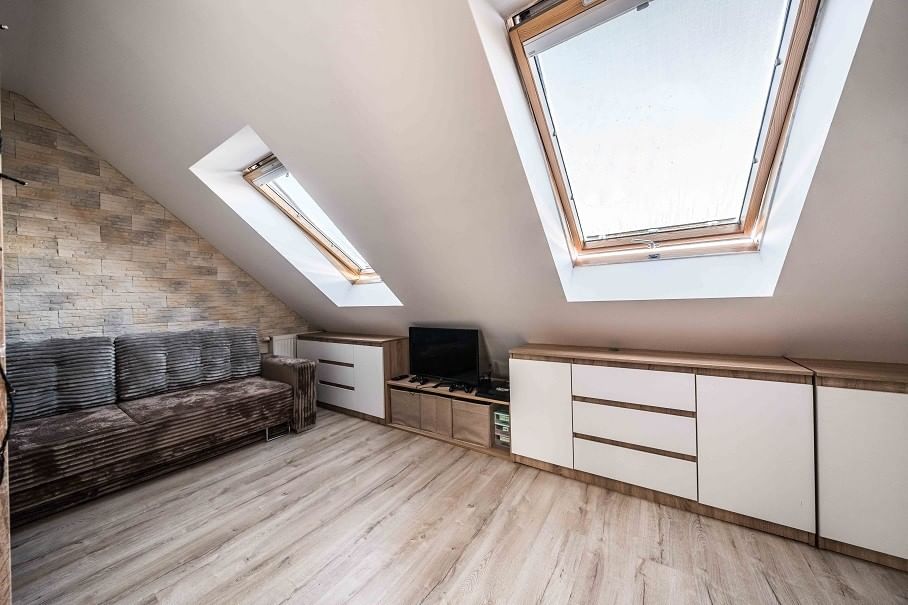 Mieszkanie 4 pokojowe na Sprzedaż