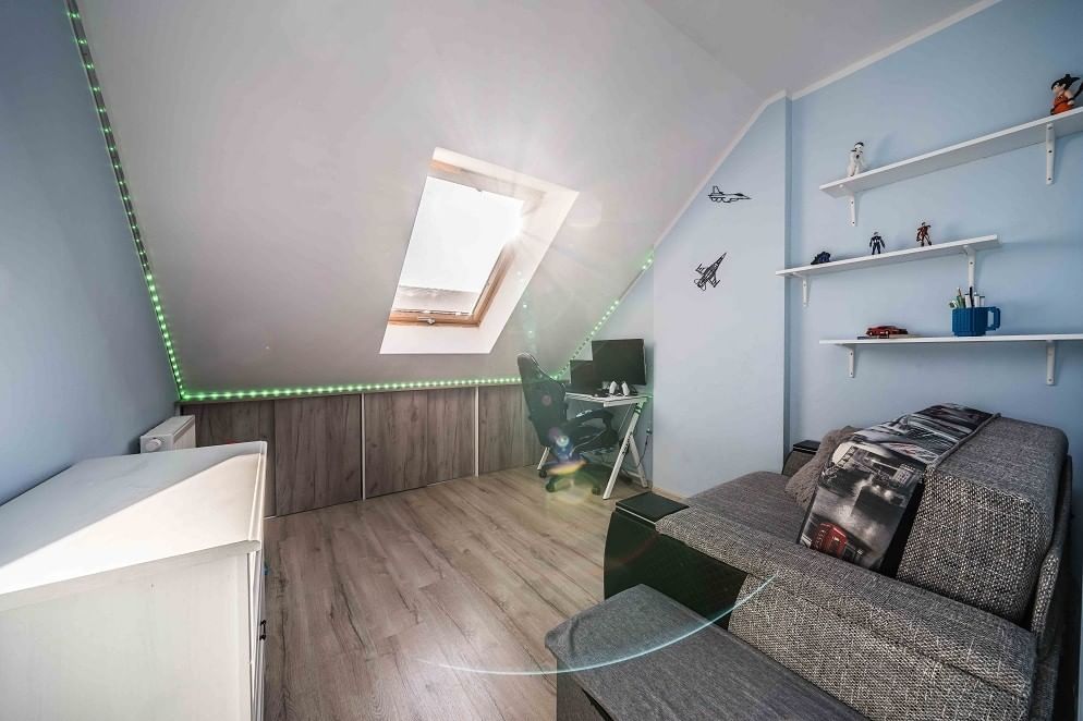 Mieszkanie 4 pokojowe na Sprzedaż