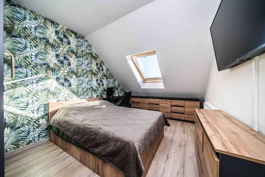 Mieszkanie 4 pokojowe na Sprzedaż