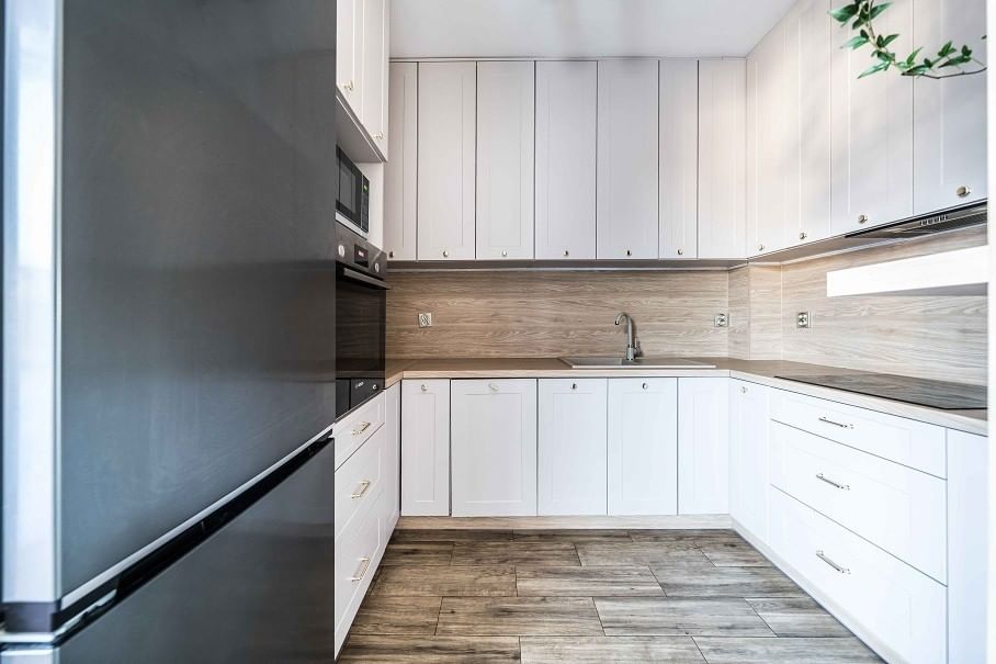 Mieszkanie 4 pokojowe na Sprzedaż