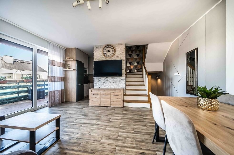 Mieszkanie 4 pokojowe na Sprzedaż