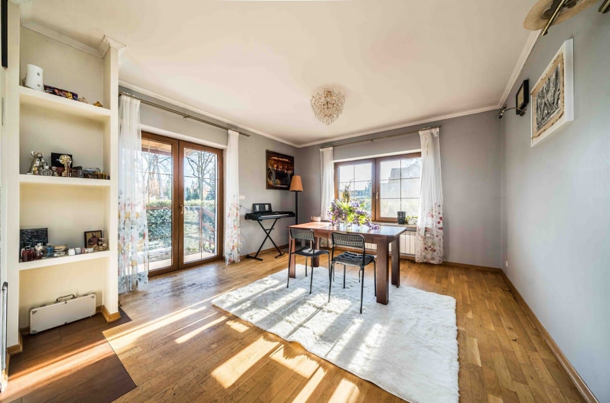 Dom  pokojowe na Sprzedaż