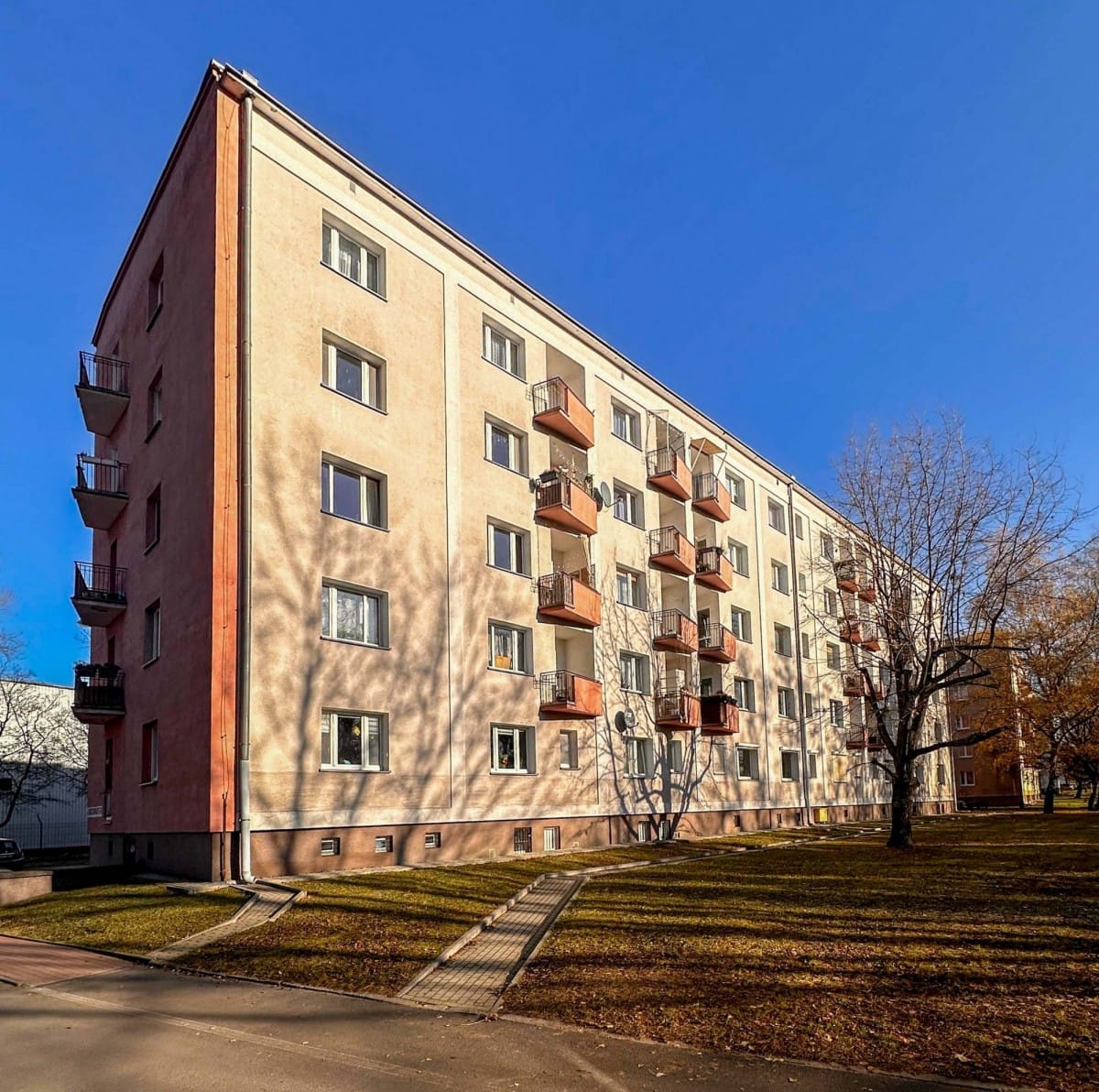 Mieszkanie 3 pokojowe na Sprzedaż