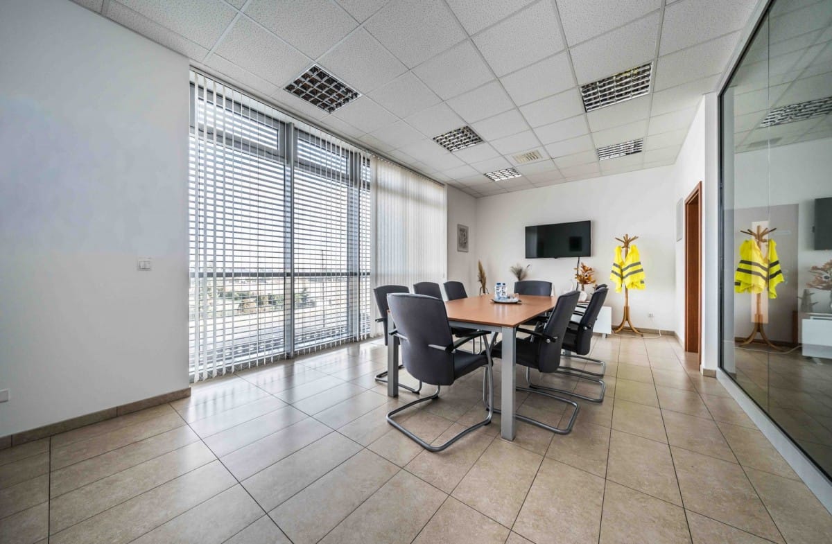 Lokal użytkowy  pokojowe na Sprzedaż