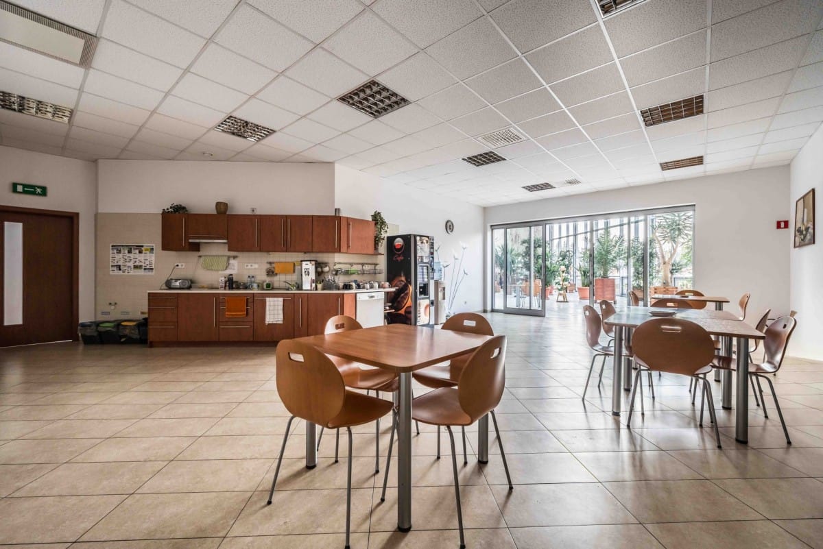 Lokal użytkowy  pokojowe na Sprzedaż