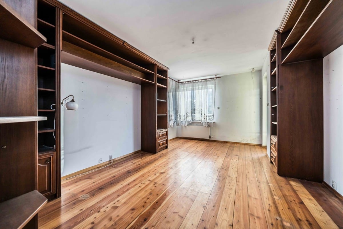 Mieszkanie 6 pokojowe na Sprzedaż