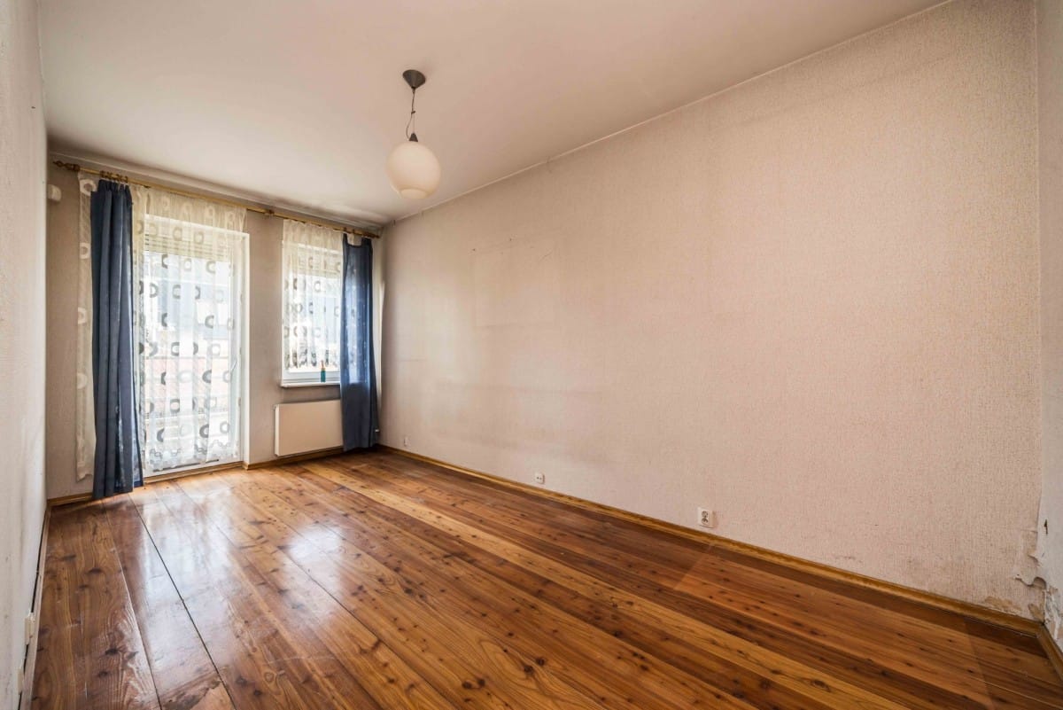 Mieszkanie 6 pokojowe na Sprzedaż