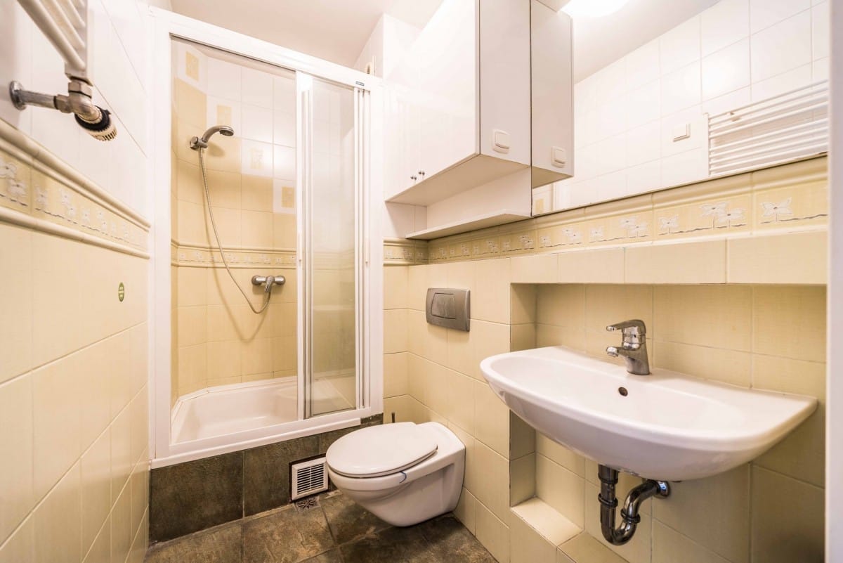 Mieszkanie 6 pokojowe na Sprzedaż