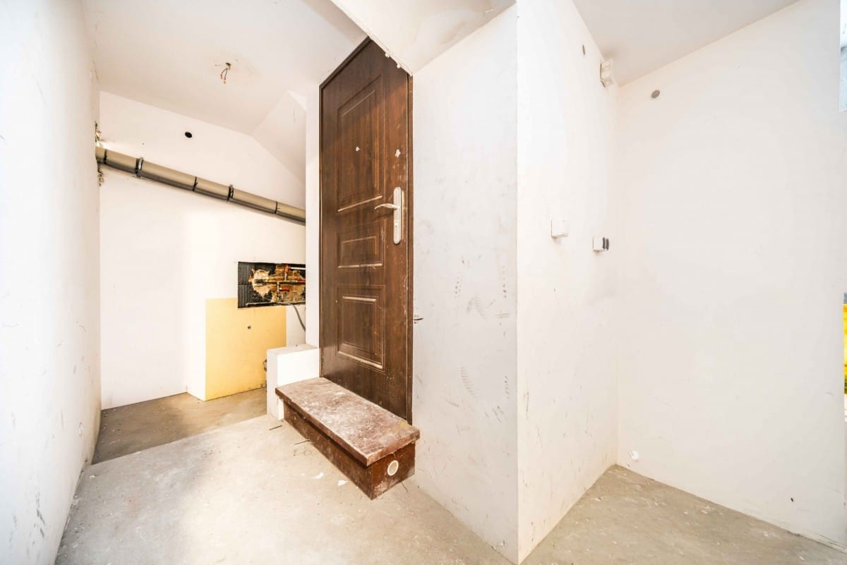 Lokal użytkowy  pokojowe na Sprzedaż