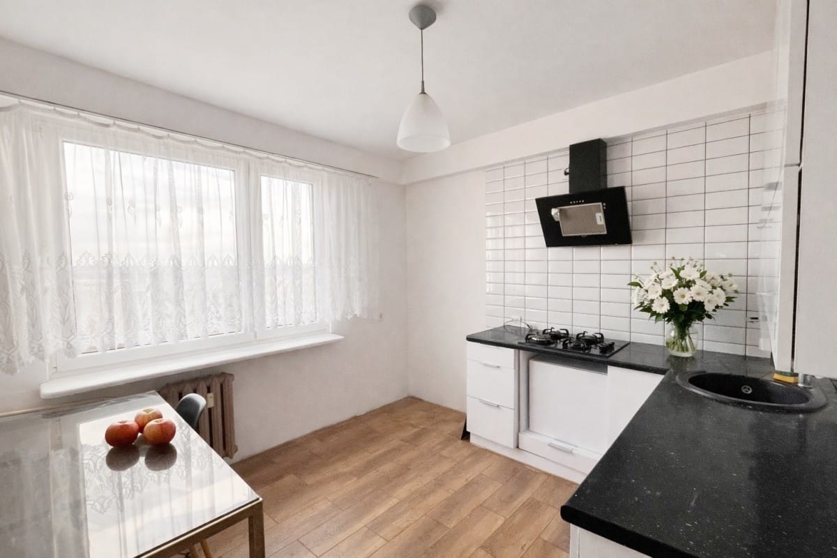 Mieszkanie 3 pokojowe na Sprzedaż