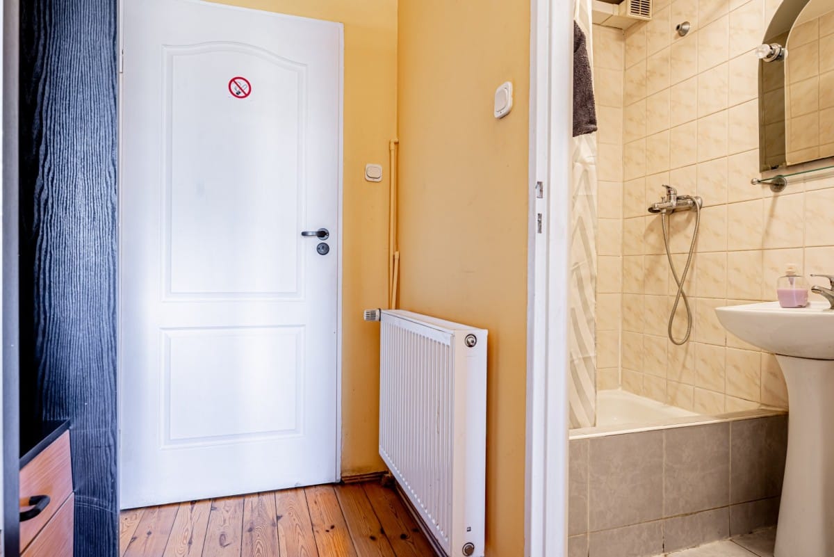 Lokal użytkowy  pokojowe na Sprzedaż