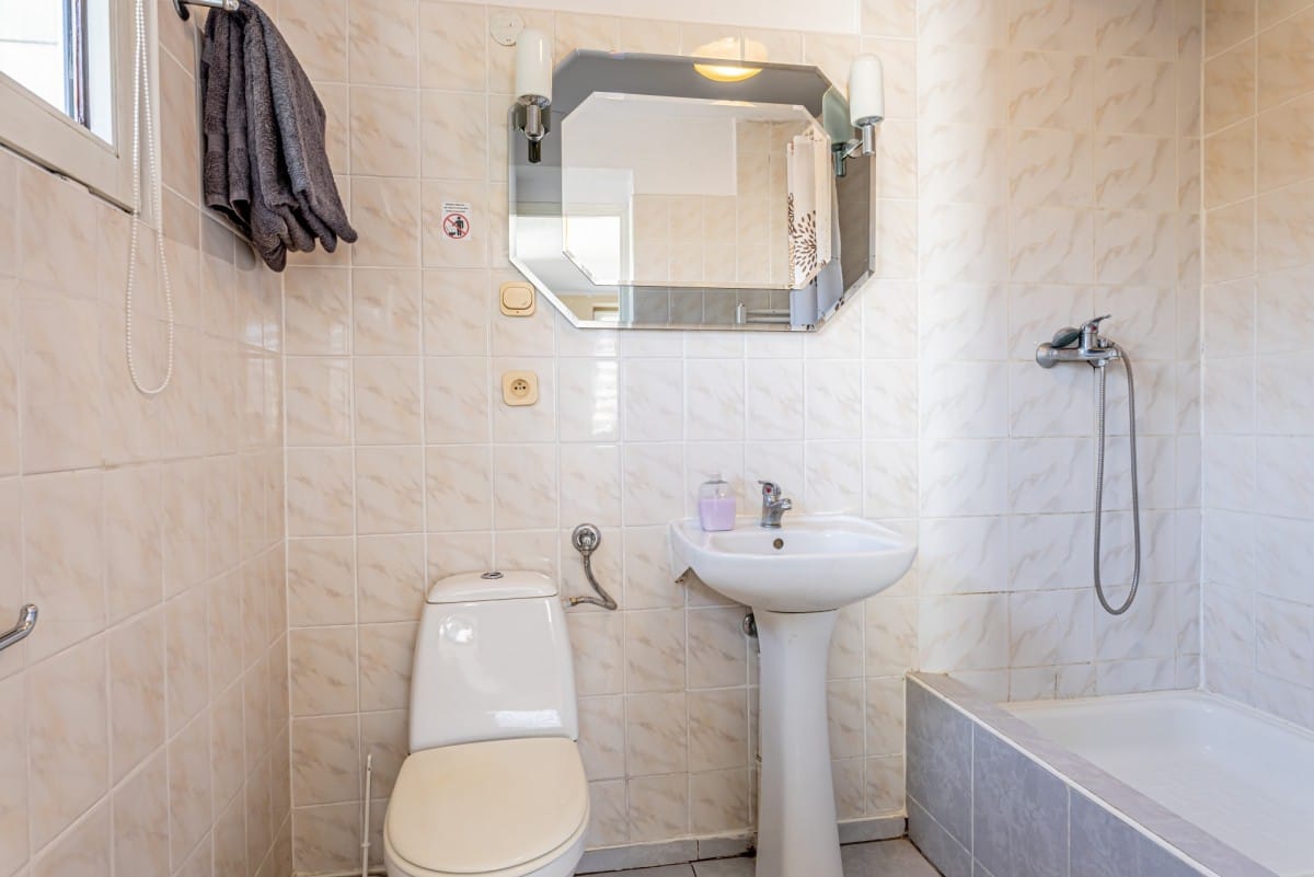 Lokal użytkowy  pokojowe na Sprzedaż