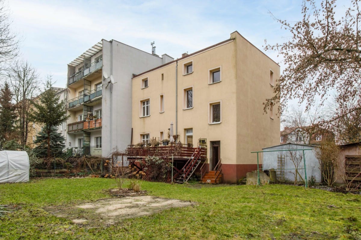 Dom  pokojowe na Sprzedaż