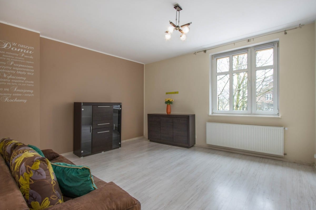 Dom  pokojowe na Sprzedaż