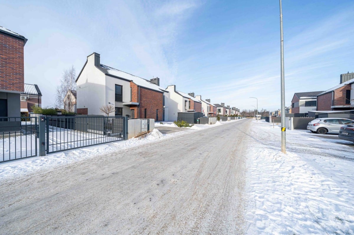 Dom  pokojowe na Sprzedaż