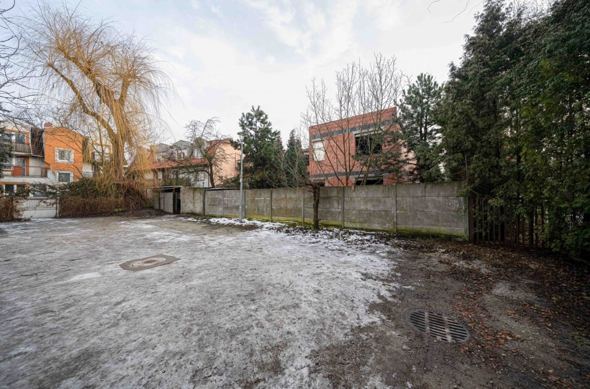 Dom  pokojowe na Sprzedaż