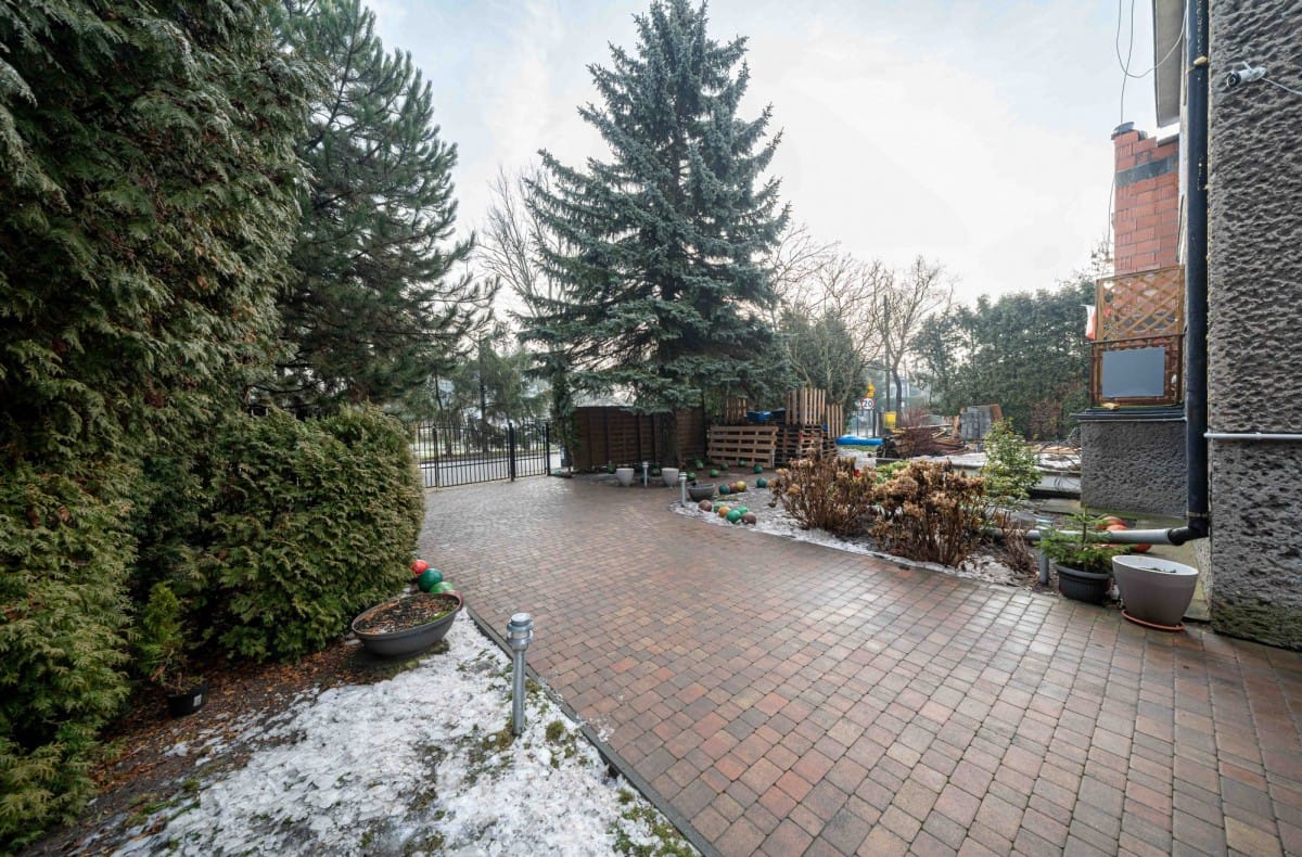 Dom  pokojowe na Sprzedaż