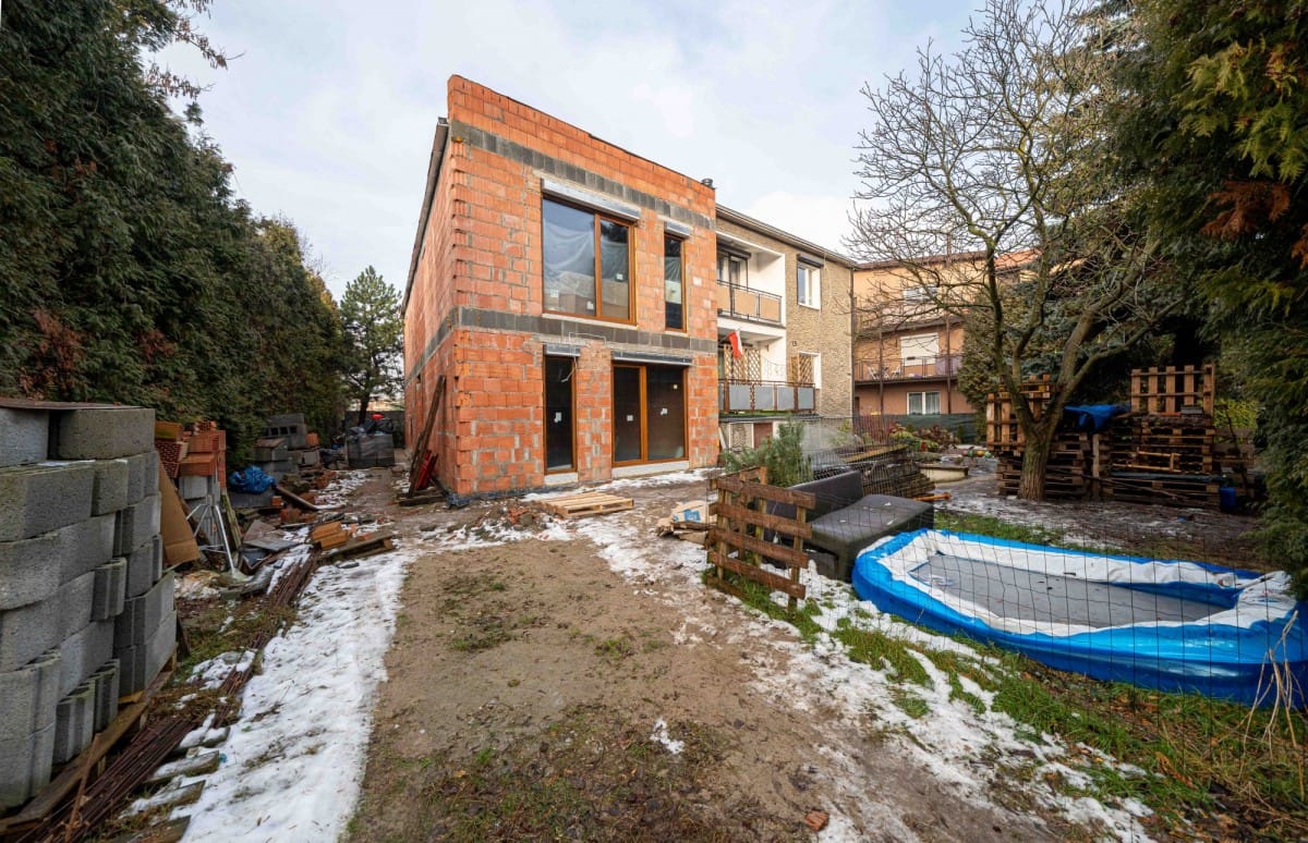 Dom  pokojowe na Sprzedaż