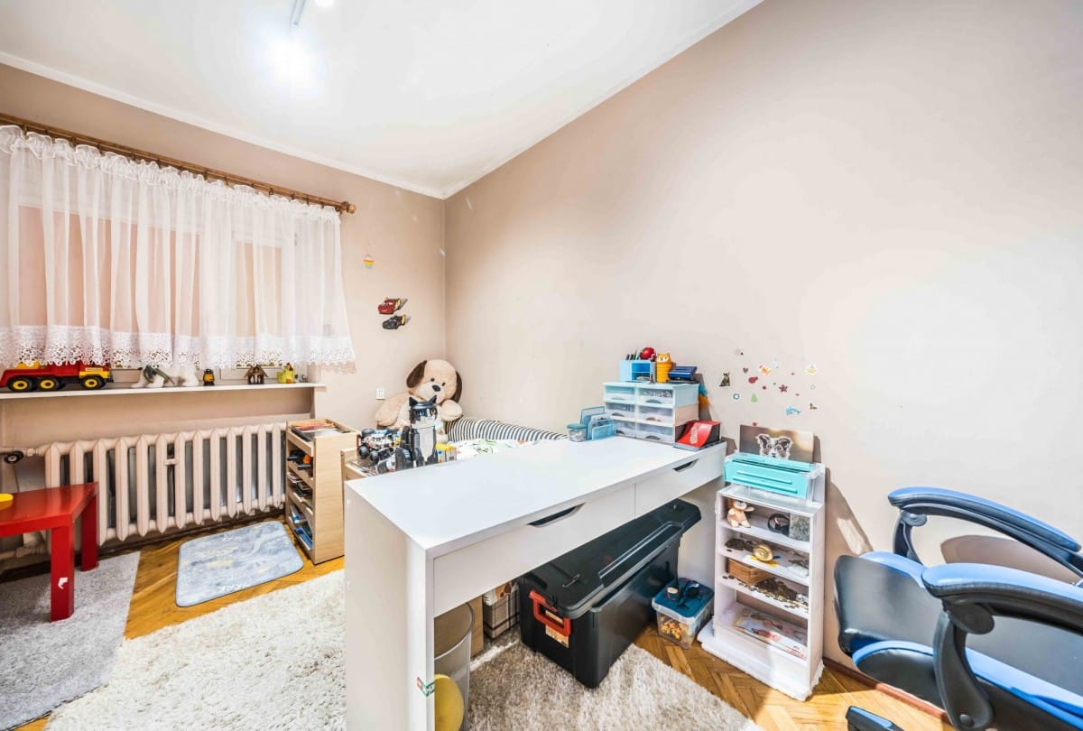 Dom  pokojowe na Sprzedaż