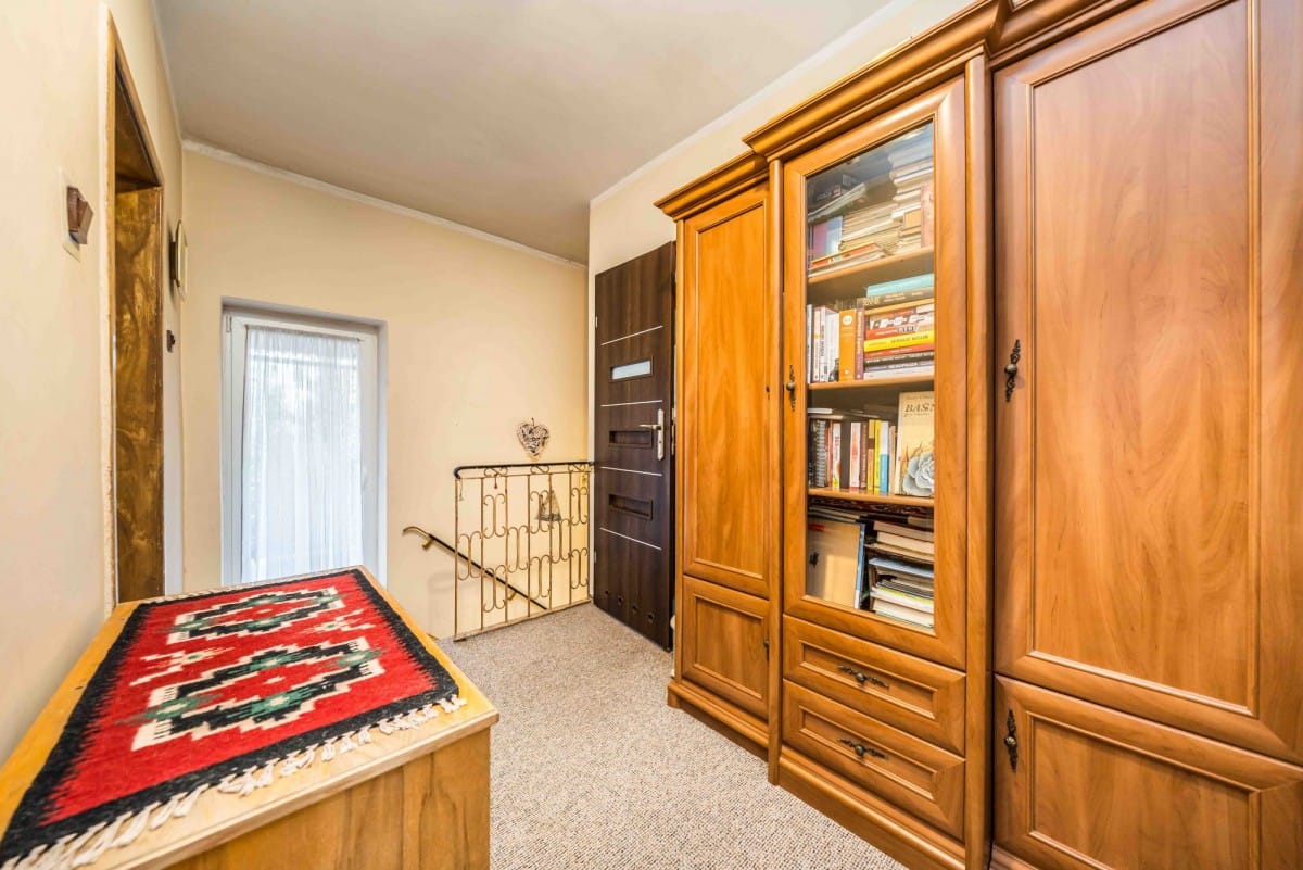 Dom  pokojowe na Sprzedaż