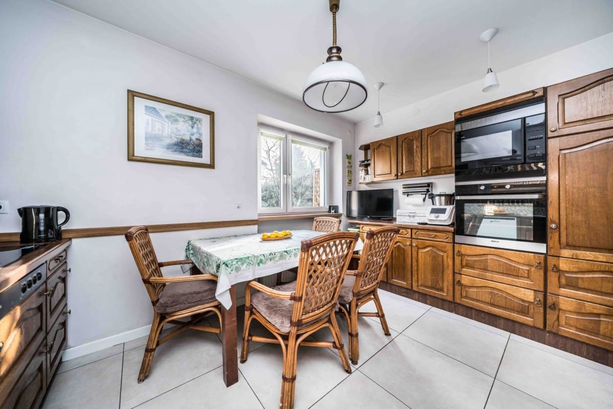 Dom  pokojowe na Sprzedaż