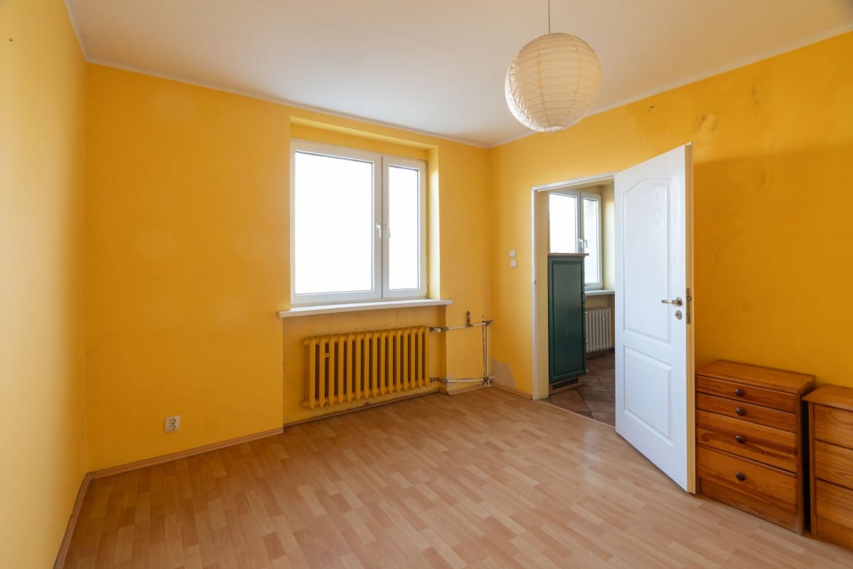 Dom 5 pokojowe na Sprzedaż