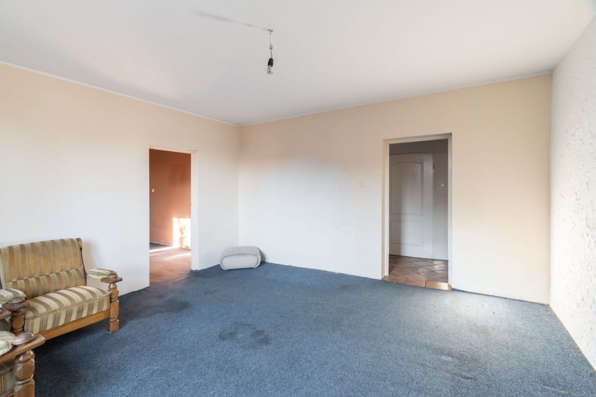 Dom 5 pokojowe na Sprzedaż