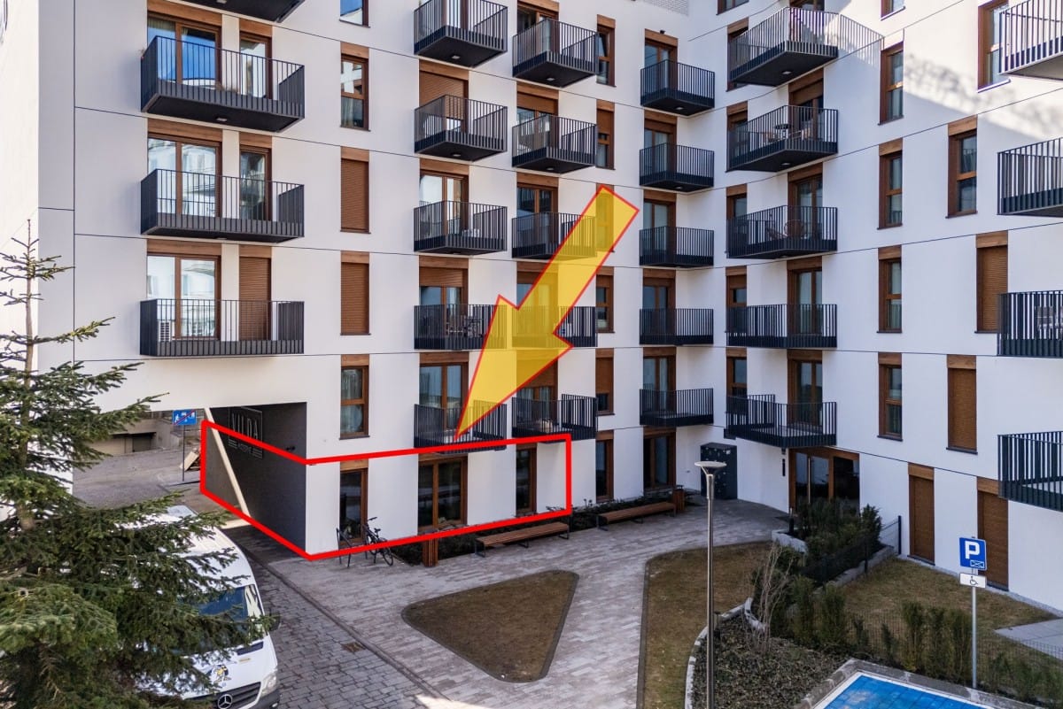 Lokal użytkowy  pokojowe na Sprzedaż