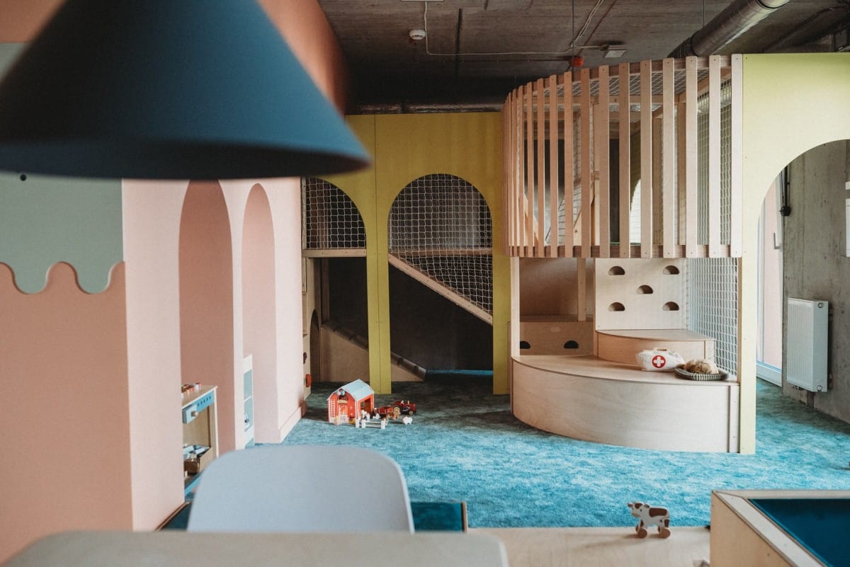 Lokal użytkowy  pokojowe na Sprzedaż