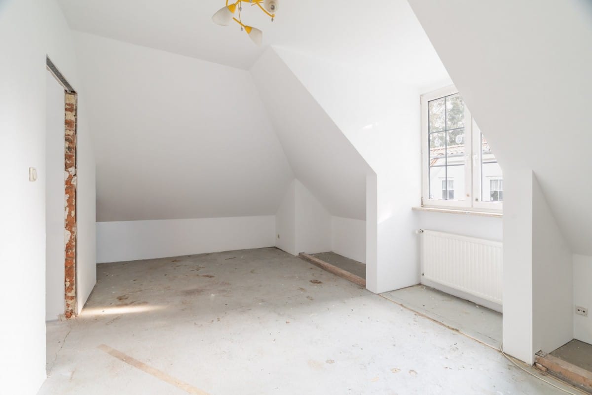 Dom 6 pokojowe na Sprzedaż