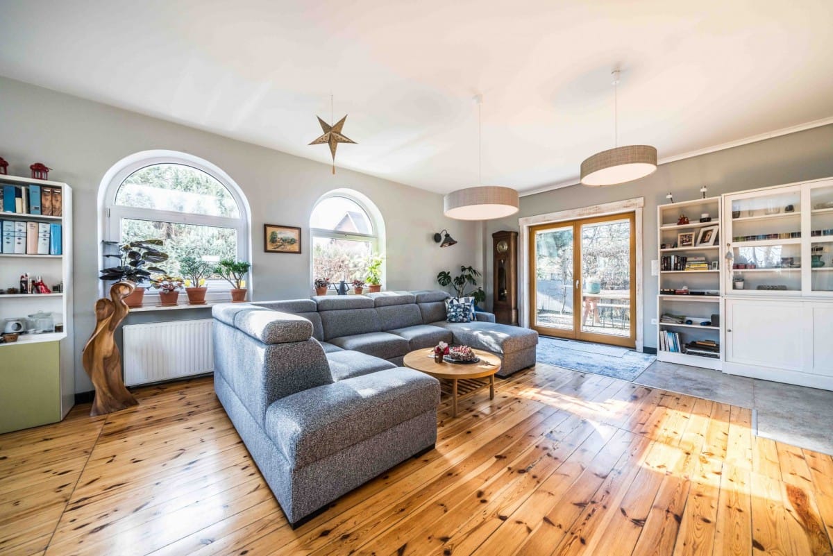 Dom 6 pokojowe na Sprzedaż