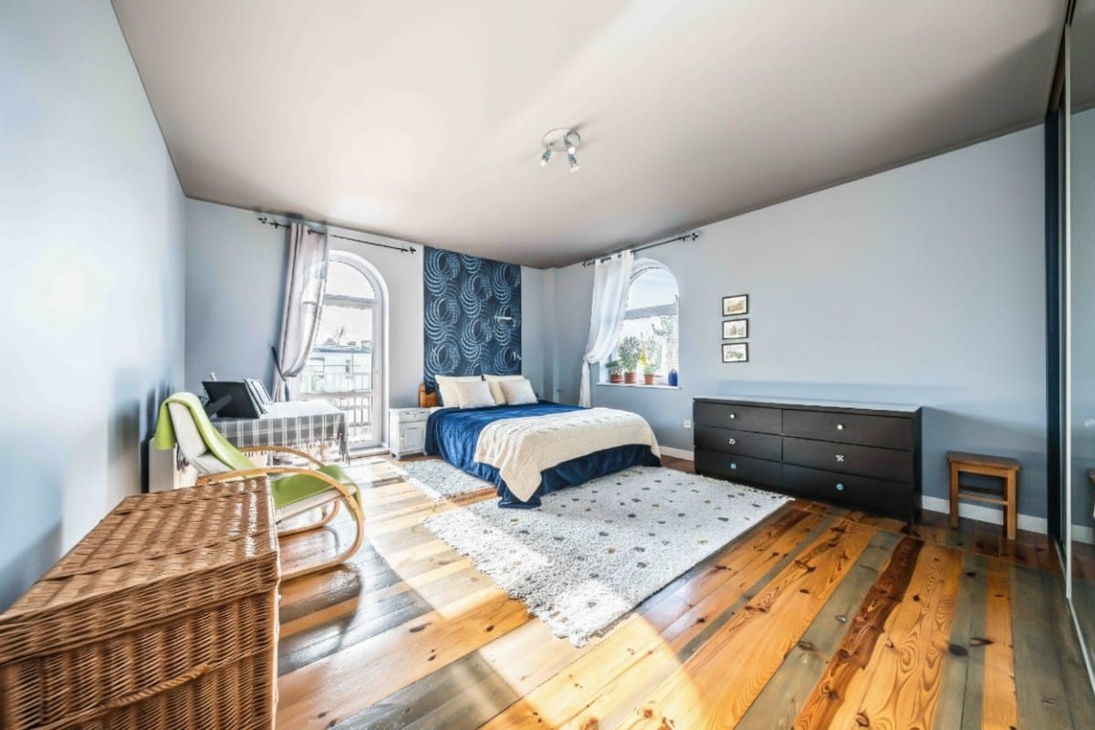 Dom 6 pokojowe na Sprzedaż