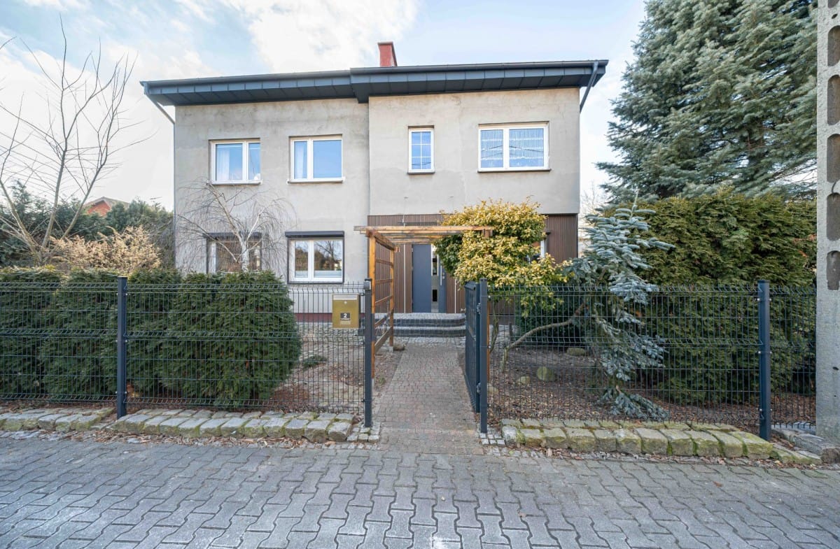 Dom 6 pokojowe na Sprzedaż