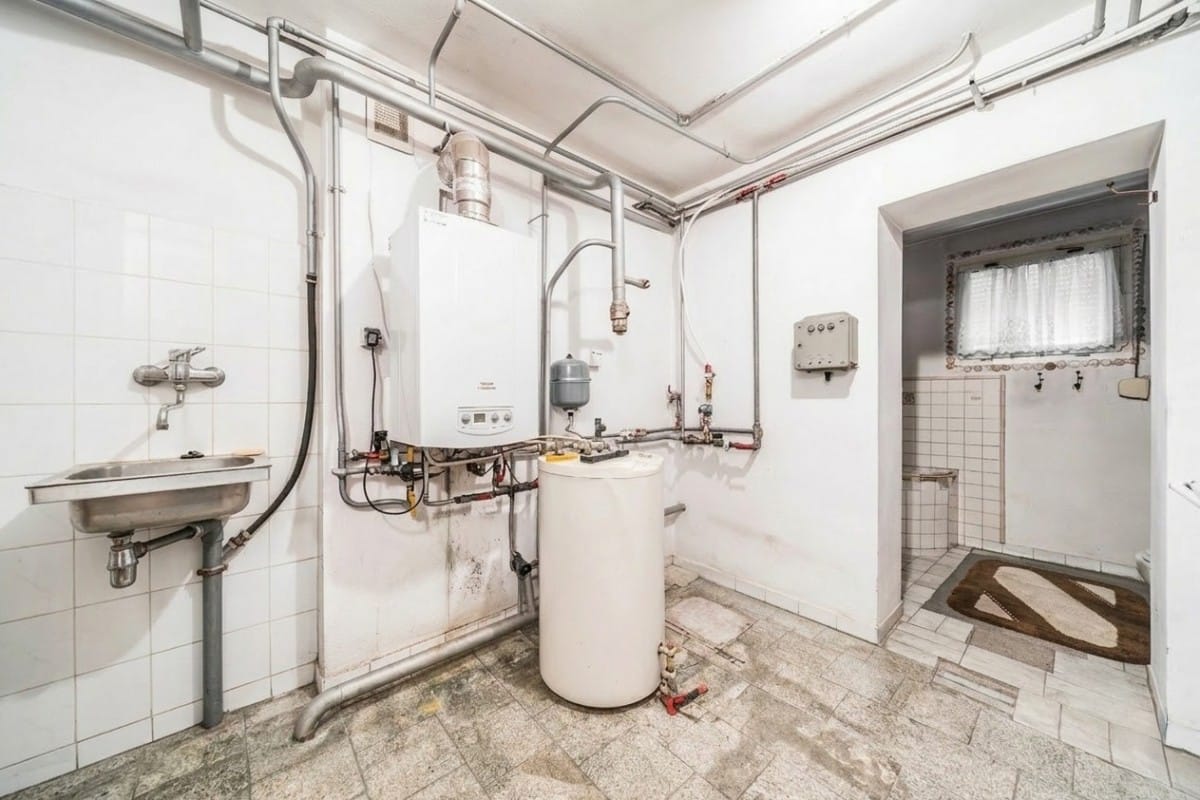 Dom 4 pokojowe na Sprzedaż