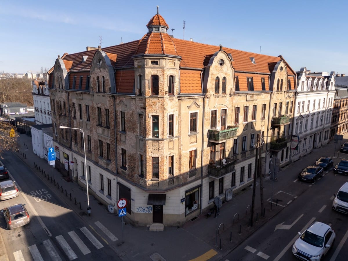 Lokal użytkowy  pokojowe na Sprzedaż