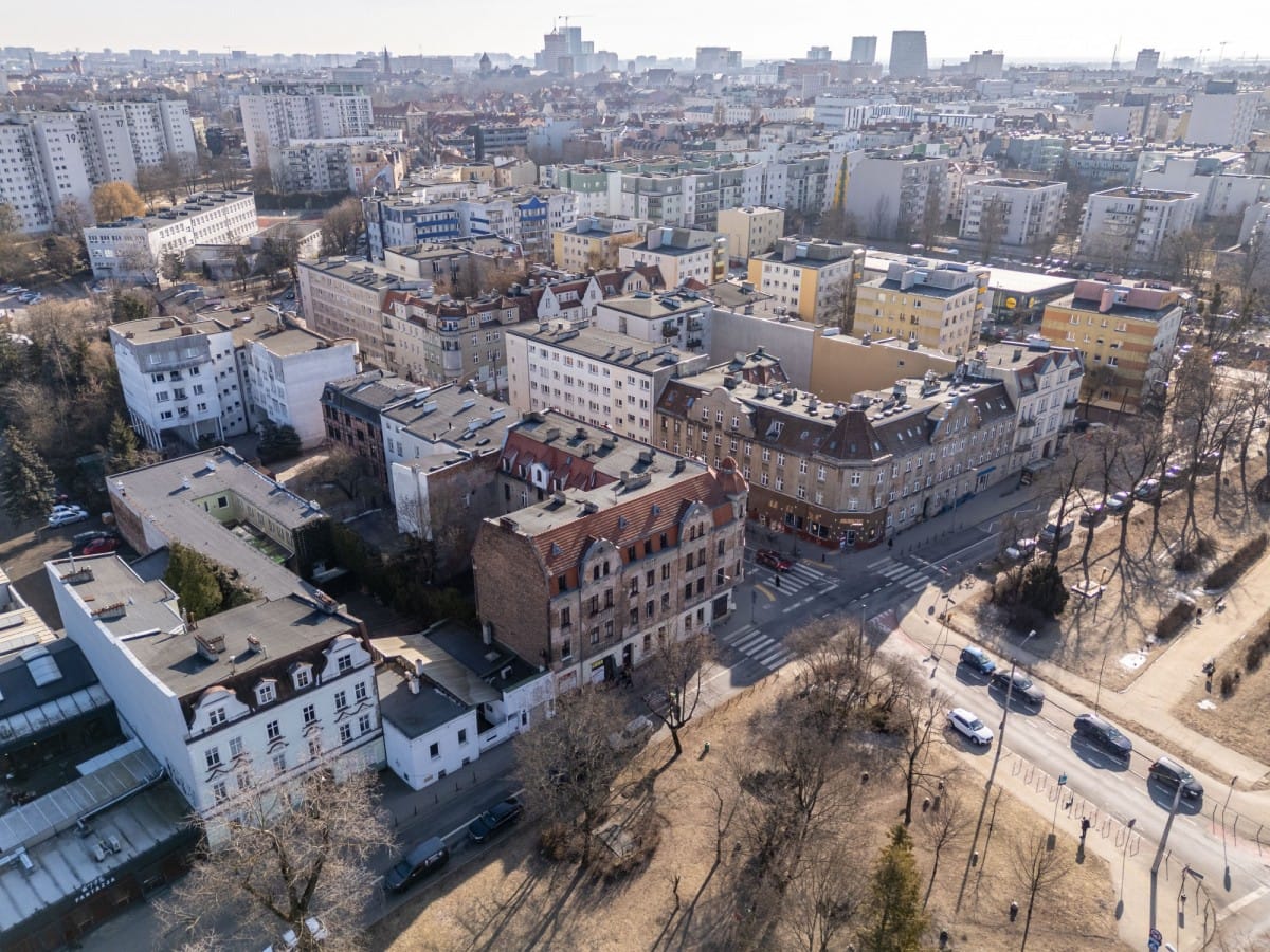 Lokal użytkowy  pokojowe na Sprzedaż