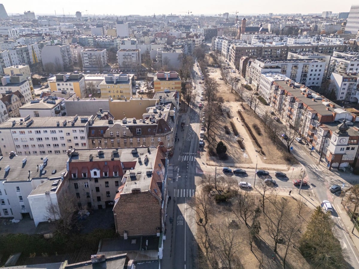 Lokal użytkowy  pokojowe na Sprzedaż