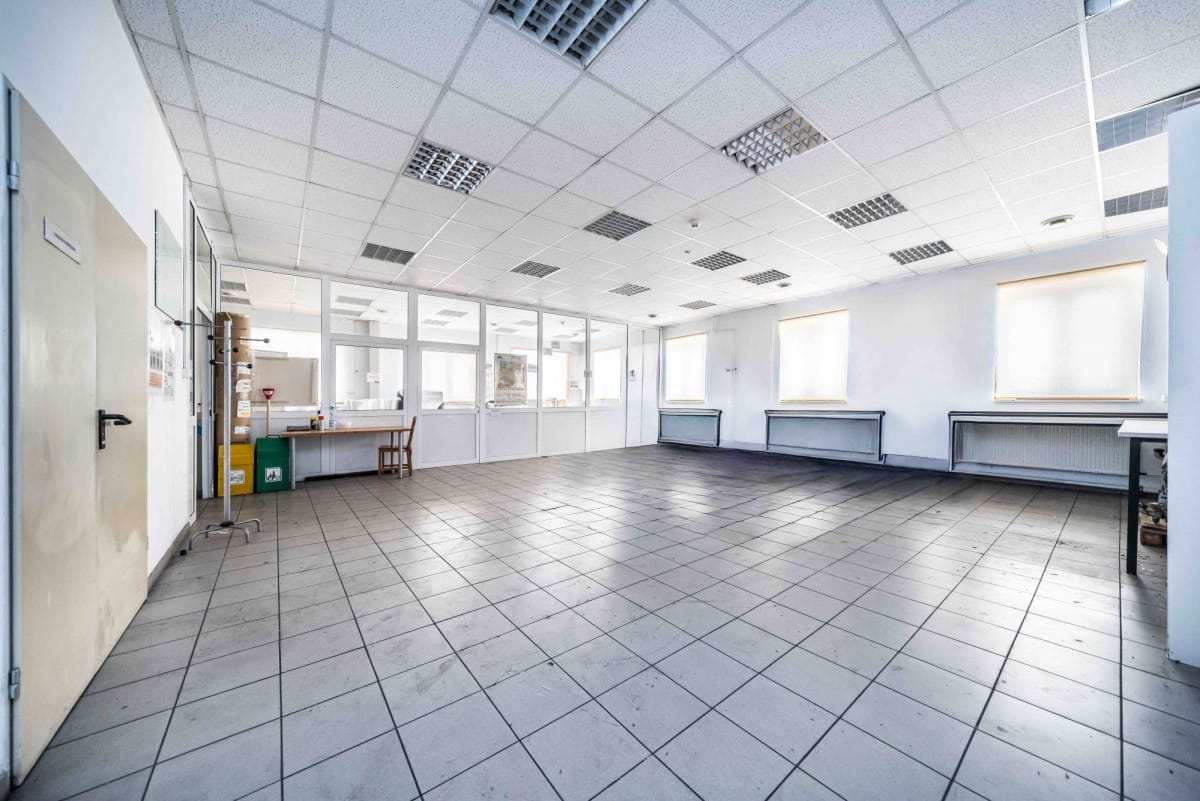 Lokal użytkowy  pokojowe na Wynajem