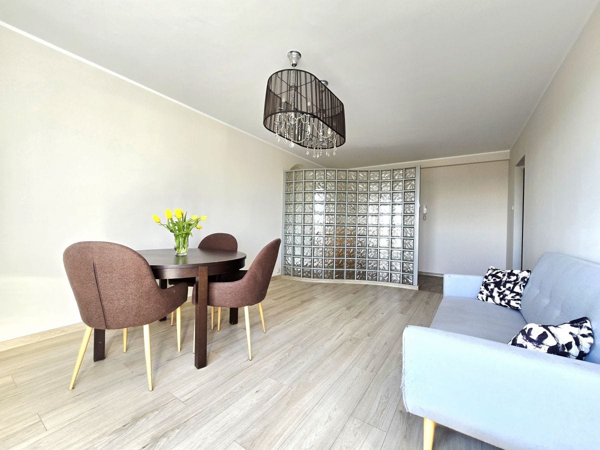 Mieszkanie 3 pokojowe na Sprzedaż