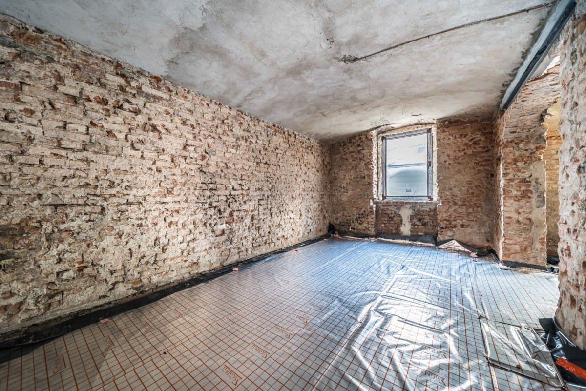 Lokal użytkowy  pokojowe na Sprzedaż