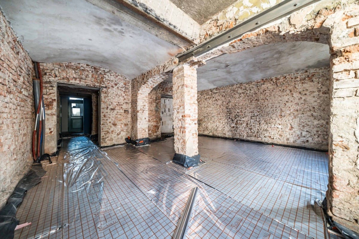 Lokal użytkowy  pokojowe na Sprzedaż