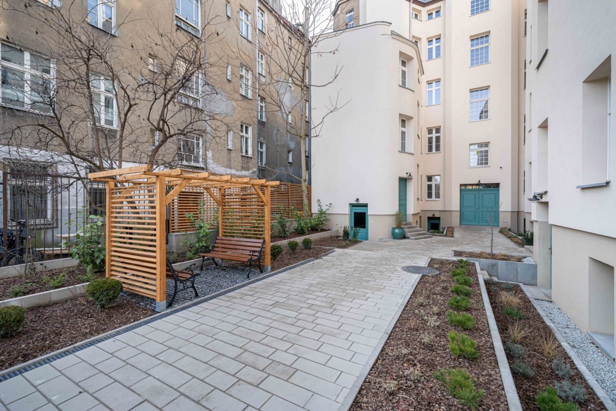 Lokal użytkowy  pokojowe na Sprzedaż