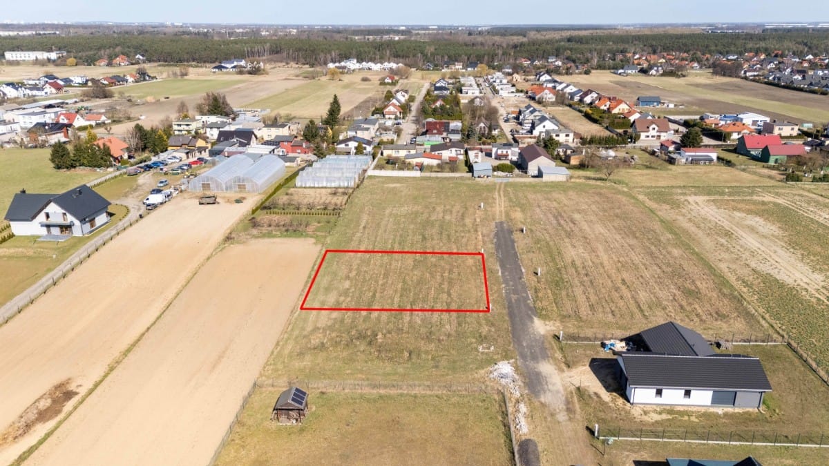 Działka  pokojowe na Sprzedaż