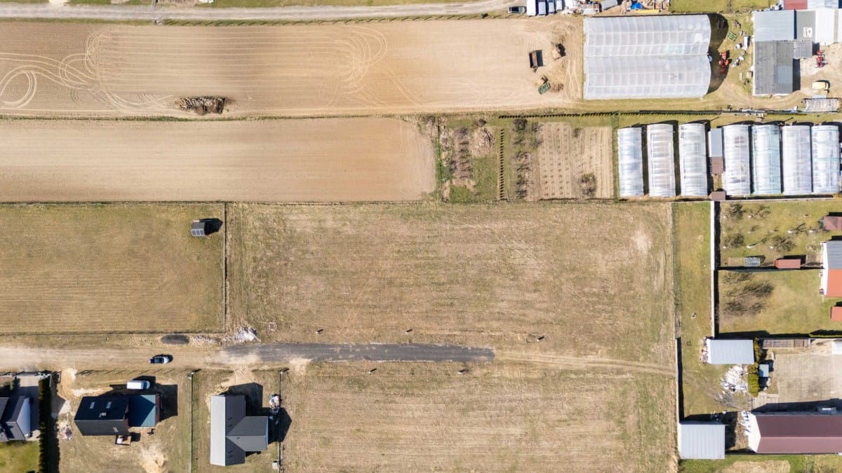 Działka  pokojowe na Sprzedaż