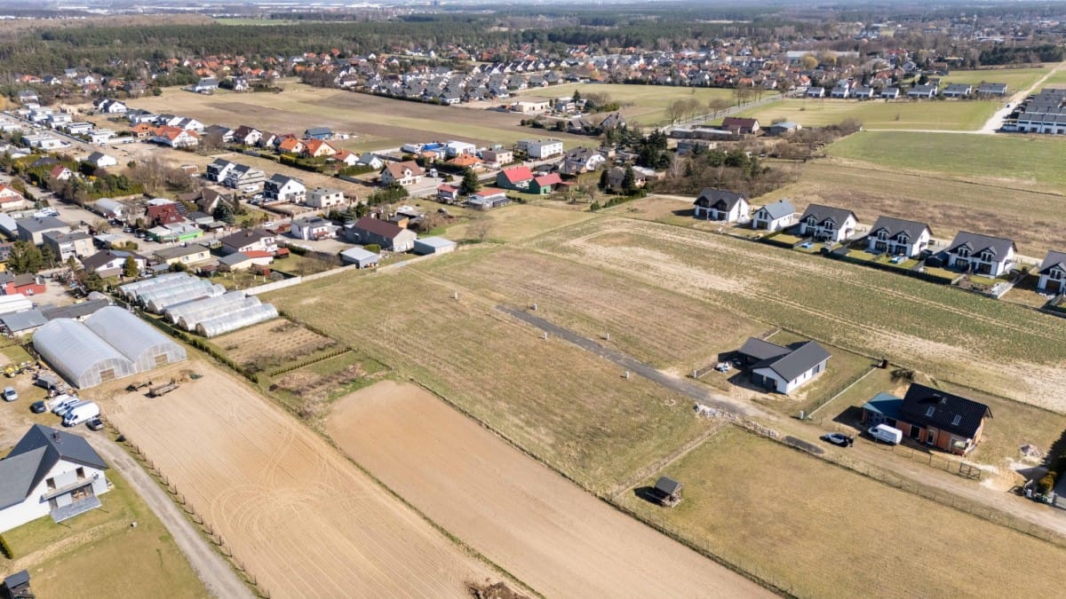 Działka  pokojowe na Sprzedaż