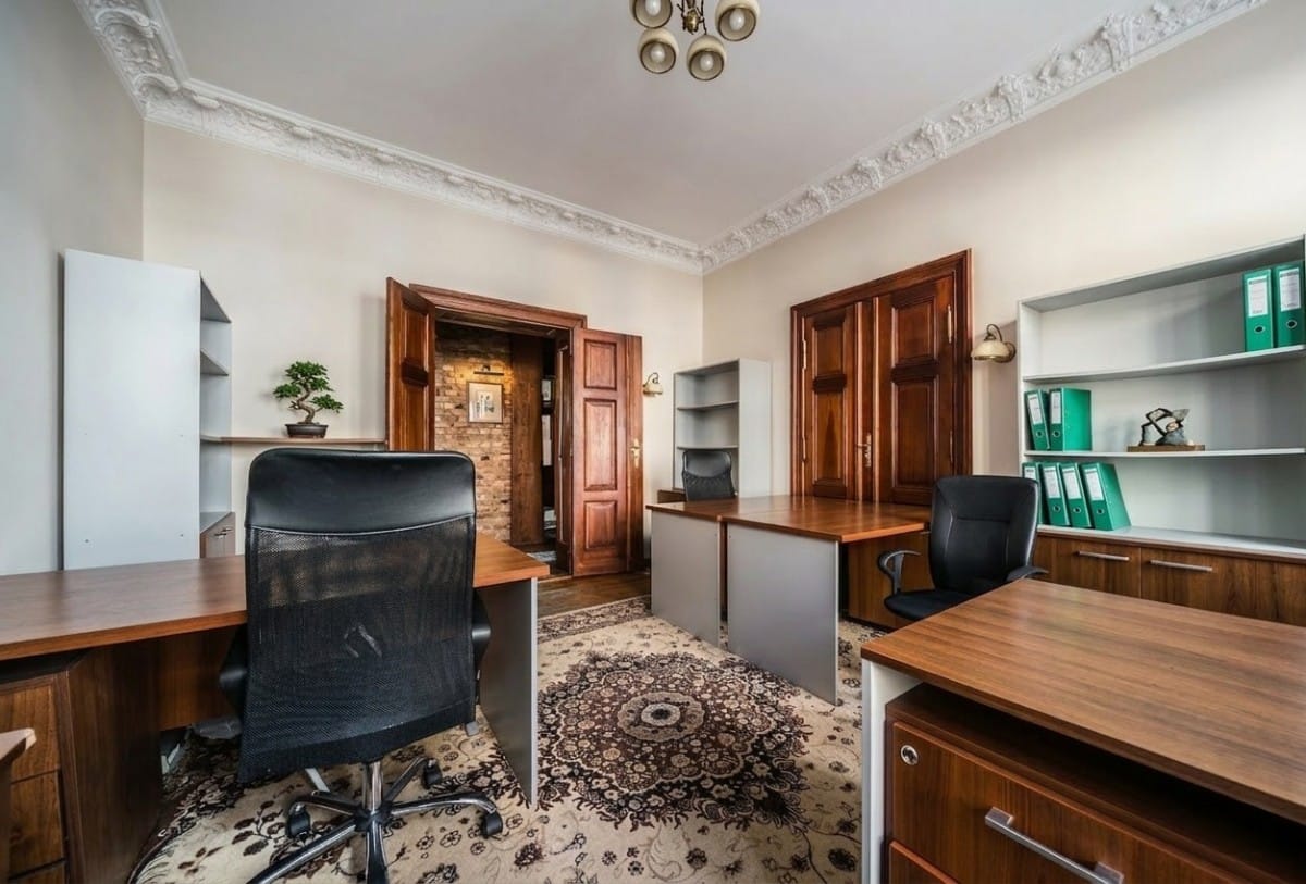 Lokal użytkowy  pokojowe na Wynajem